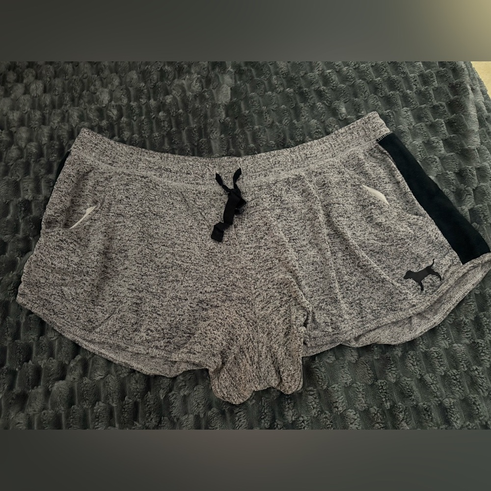 PINK Victoria's Secret Heather Gray Lounge Shorts